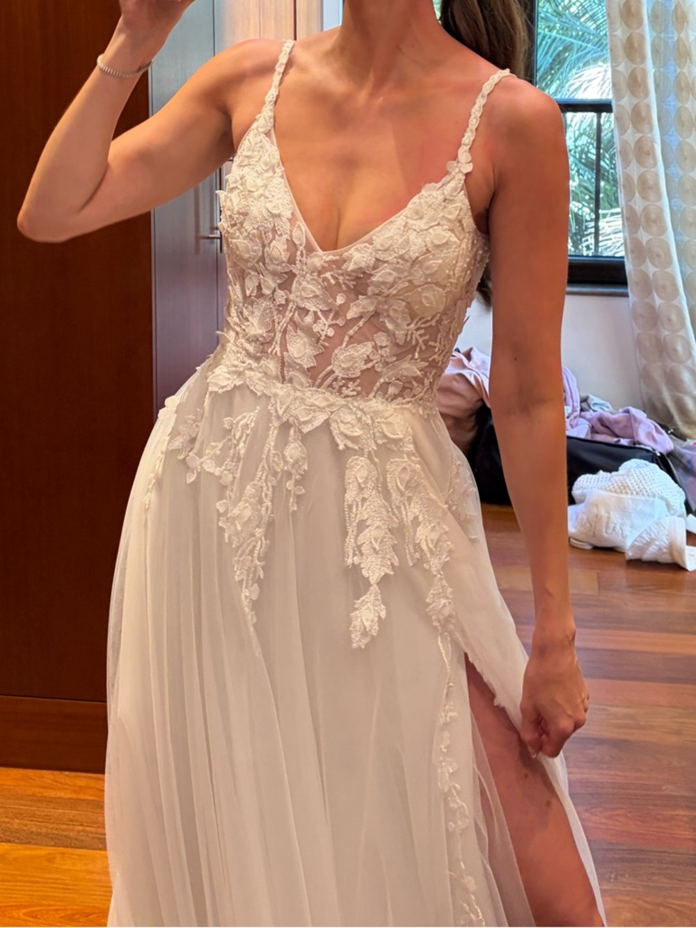 Made With Love Summer Wedding Dress Size 2 - Picture 5 of 8